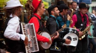 Camping Chalon dans la Rue
