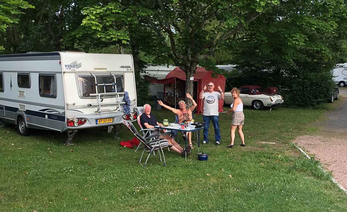 Camping De La Croix Saint martin Vichy Photos Camping de la Croix St Martin - We Love Camping | Emplacement de camping  pour caravanes, tente et camping-car