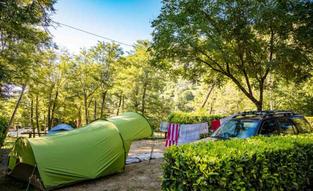 Camping Gard les Plans