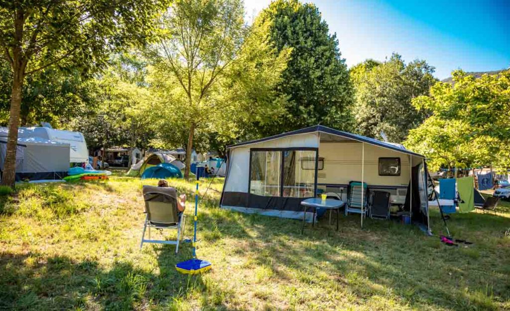 Camping Gard les Plans