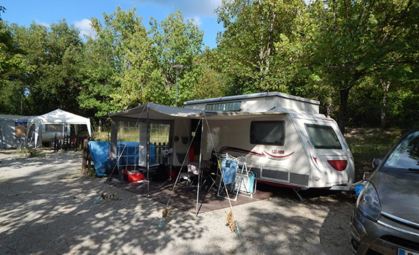 Camping Hautes-Alpes pour caravane le Chêne