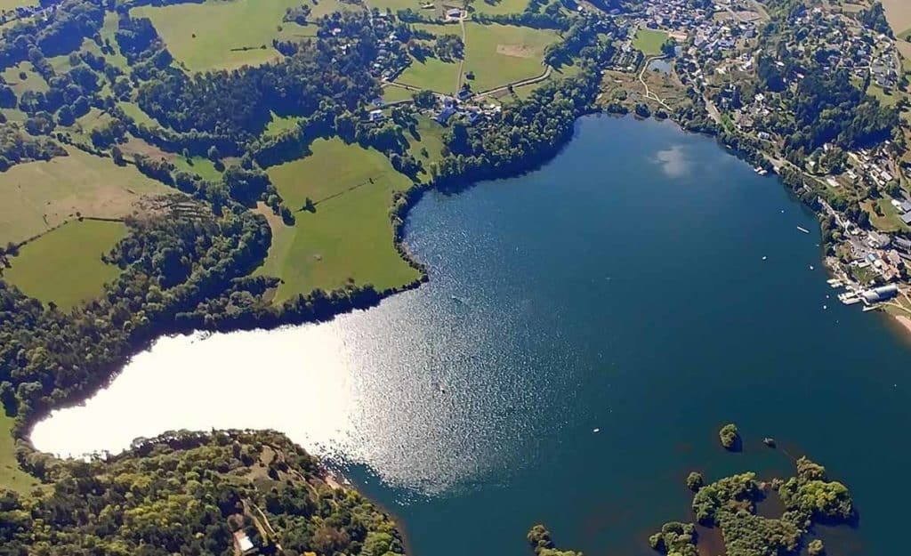 Camping en Auvergne pour caravane les Volcans