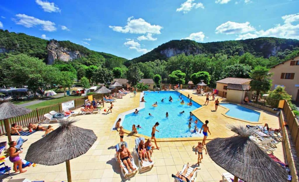 Emplacement de camping en Dordogne à Vitrac