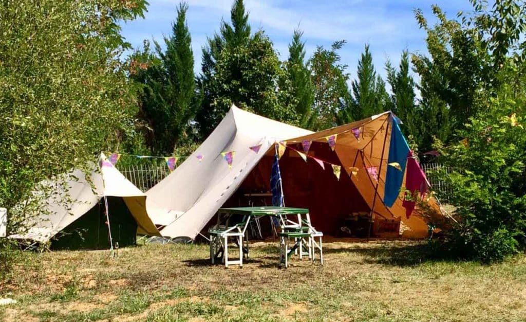 Emplacemen,t de camping en Dordogne Camping les Charmes