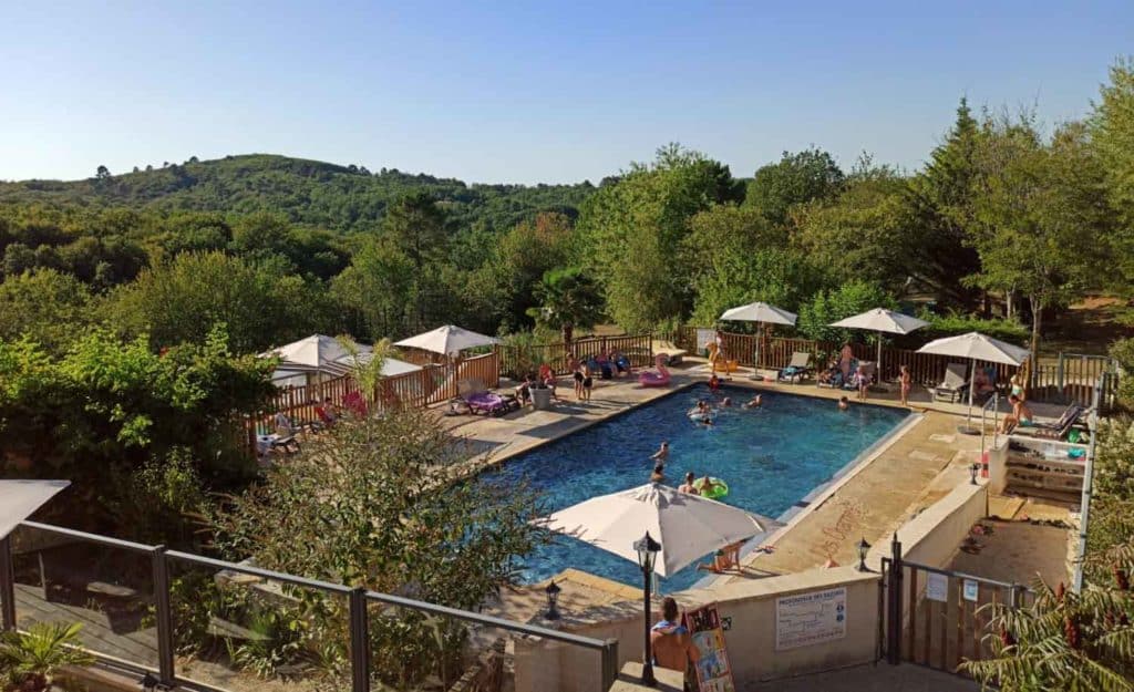 Emplacemen,t de camping en Dordogne Camping les Charmes