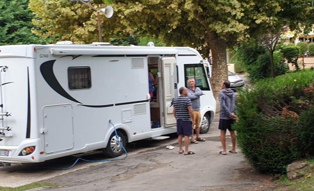 Emplacement de camping dans le Gard