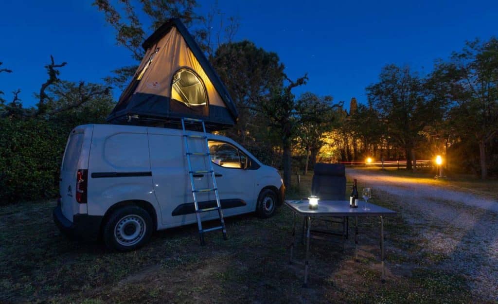 Petit camping à Avignon