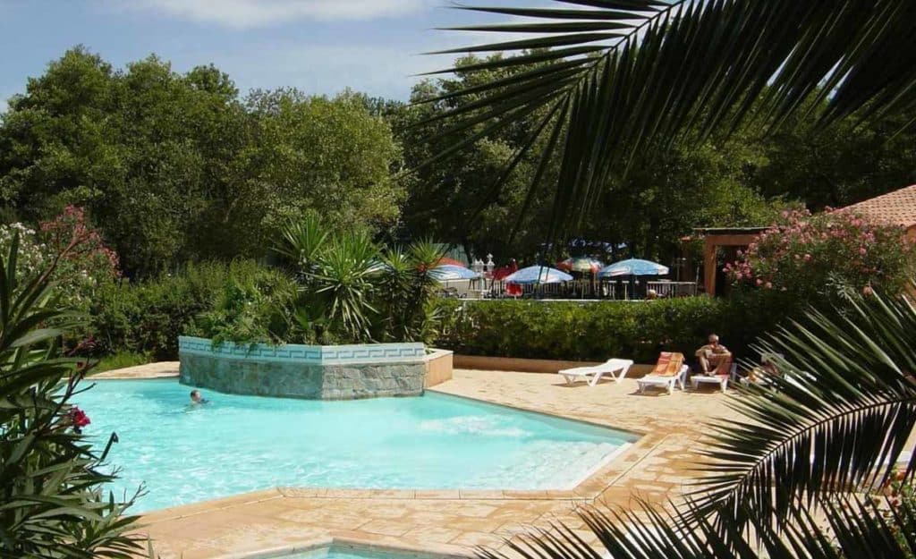 Camping en Corse pour caravane, tente et camping-car