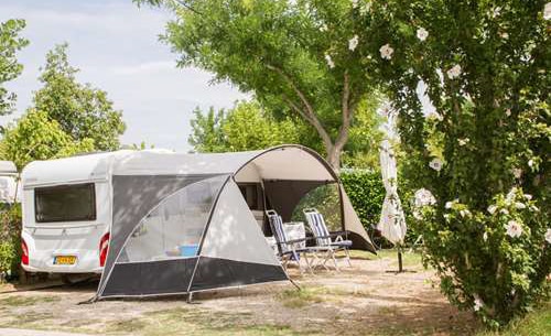 Emplacement de camping à Vaison la Romaine