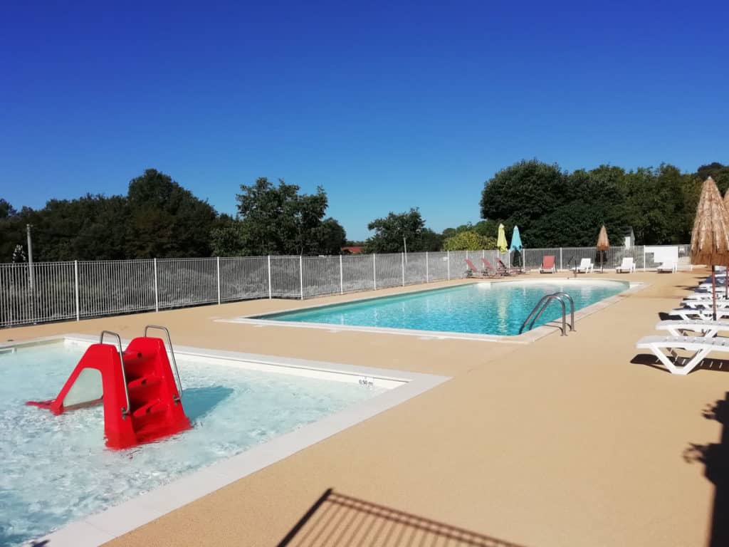 Emplacements de camping en Dordogne à 15 km de Sarlat