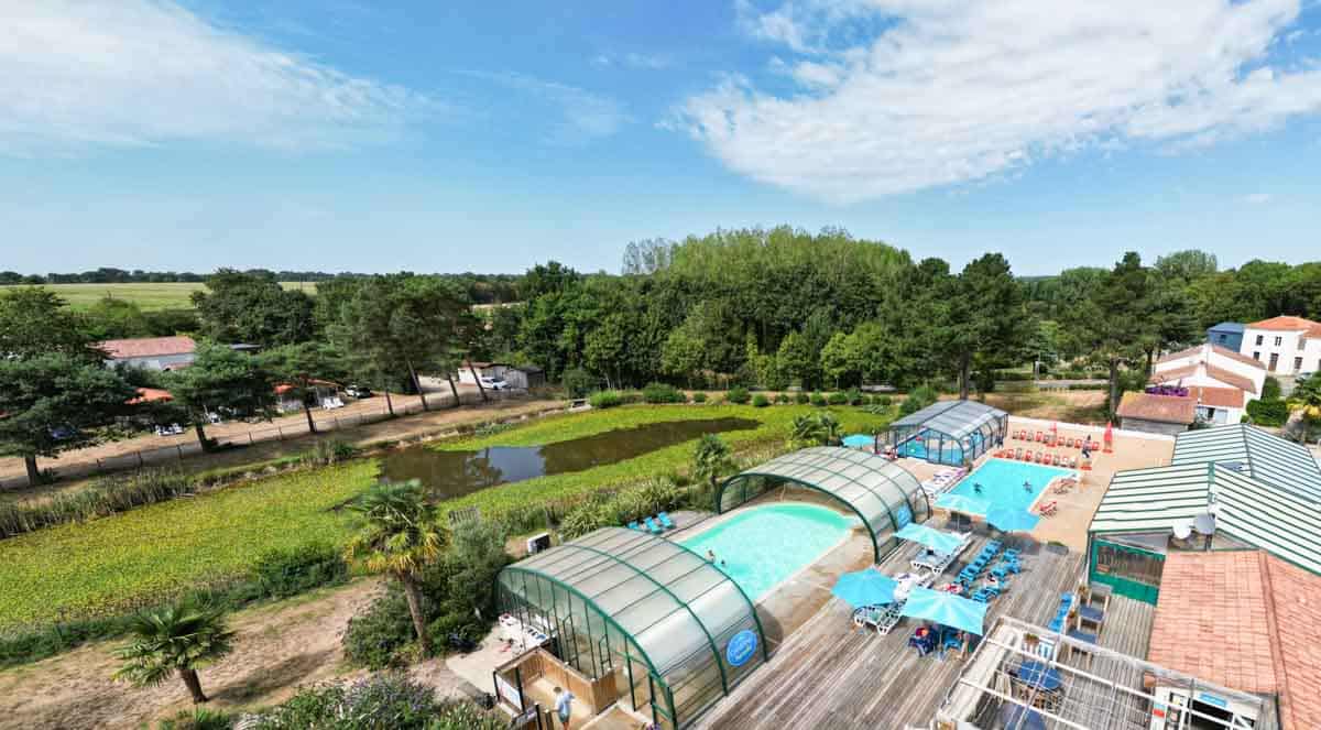 Camping avec piscine en Vendée