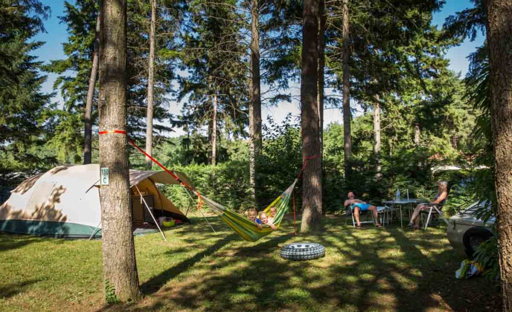 Emplacement de camping dans la Drôme