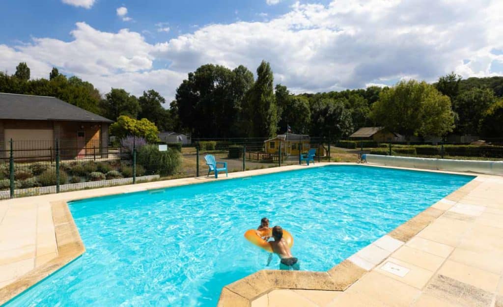 Emplacement de camping la Chartre sur Loir