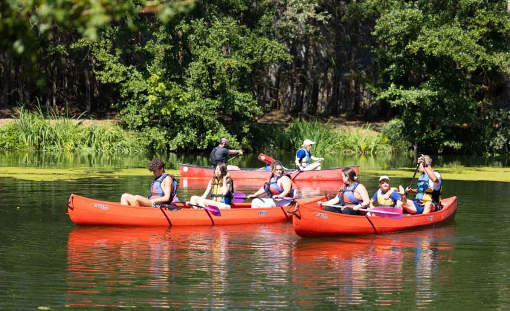 Camping bord de Loir le Lude