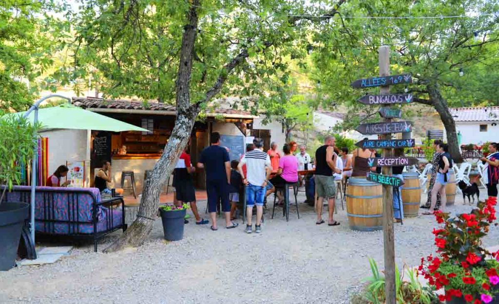 Emplacement de camping dans les Gorges du Verdon