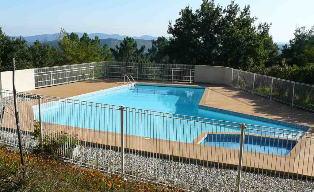 Emplacement de camping à la Ferme en Ardèche