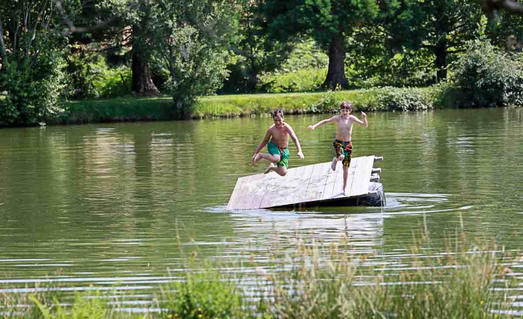 Emplacement de camping Aveyron le Muret