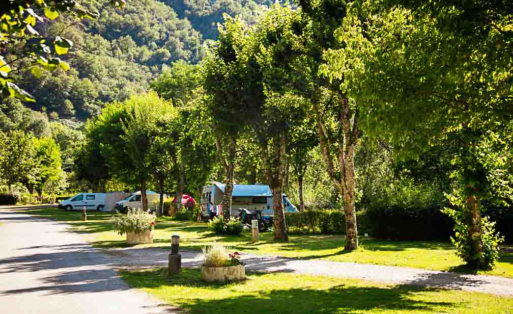 Emplacement de camping en Aveyron à Entraygues