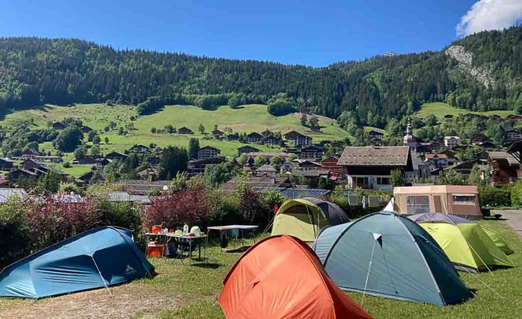 Emplacement de camping en Haute-Savoie au Grand-Bornand