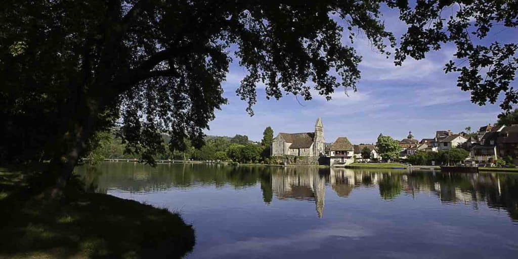 Camping à Beaulieu-sur-Dordogne