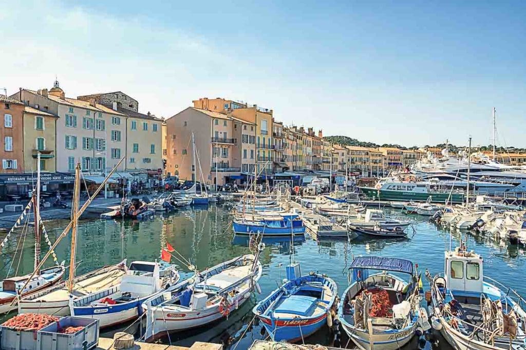 Emplacement de camping dans le Var sur la Côte d'Azur