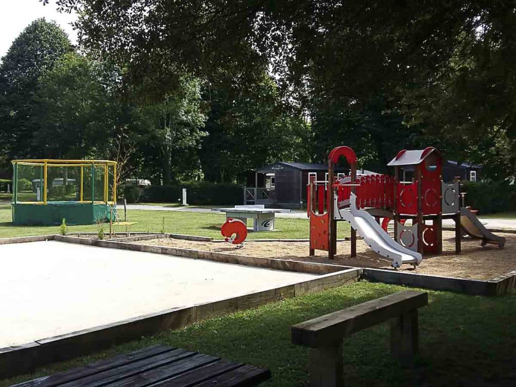 Camping ouvert à l'année en Dordogne