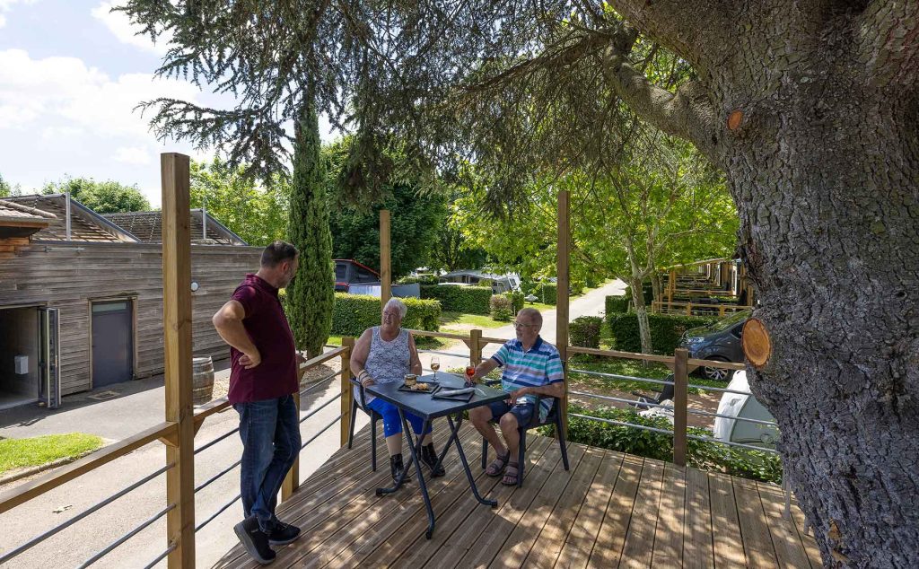 camping beaujolais2 1024x634