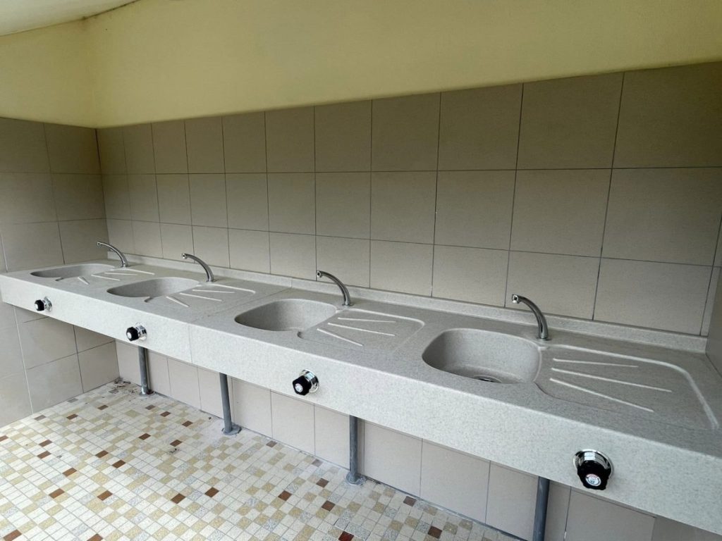 447506904 959771119484131 4924717737997501367 n 1140x855 1 1024x768