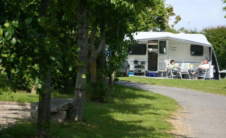 camping bretagne lannhoedic 1980 0001 1024x625 1 768x469