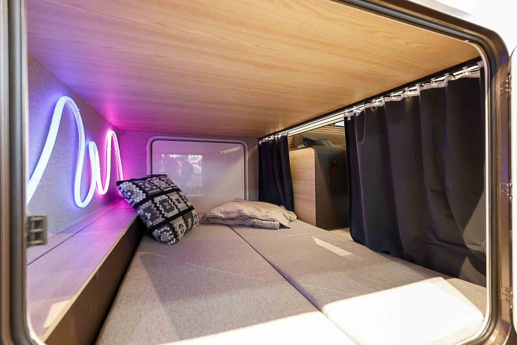 Caravane du futur par Bürstner à Düsseldorf