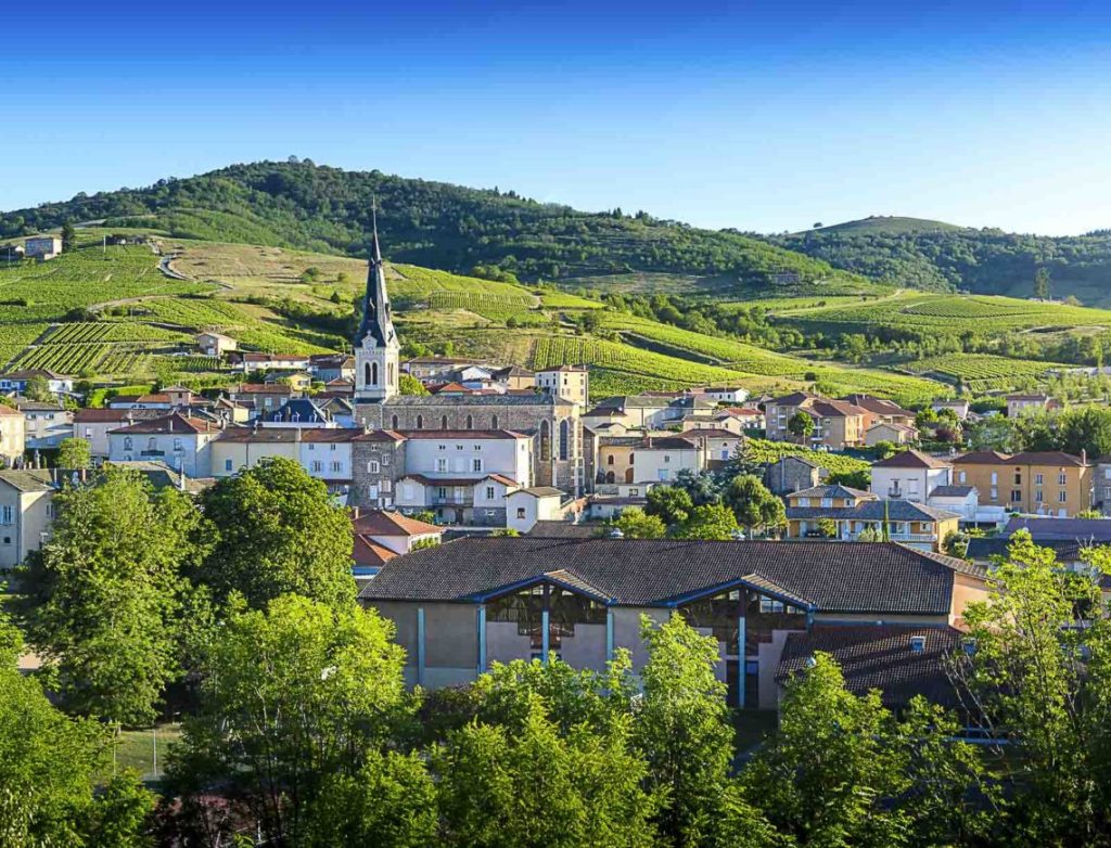 camping beaujolais 2019 010 1140x871 1 1024x782