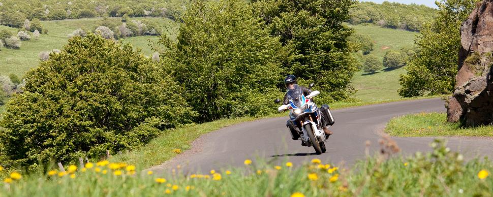 les routes du Lot, un plaisir en 2 roues les routes du Lot, un plaisir en 2 roues