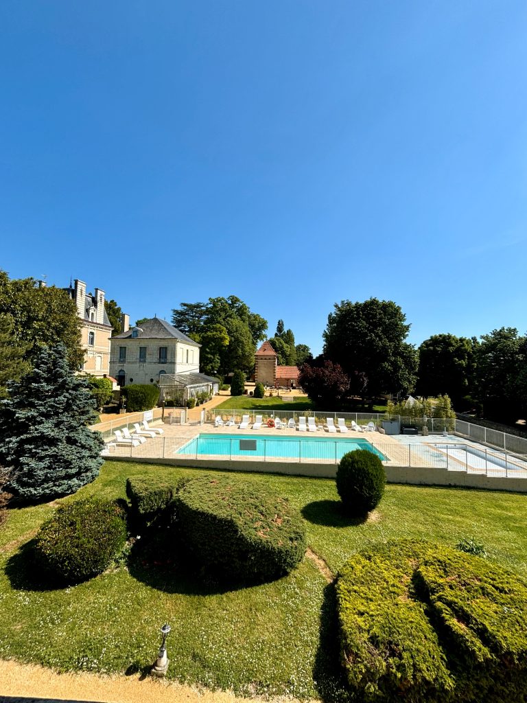 vue du gite de La Residence 2  768x1024