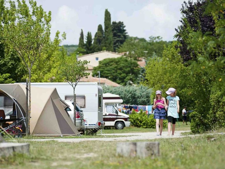 camping forcalquier 2025 001 1024x768 1 768x576
